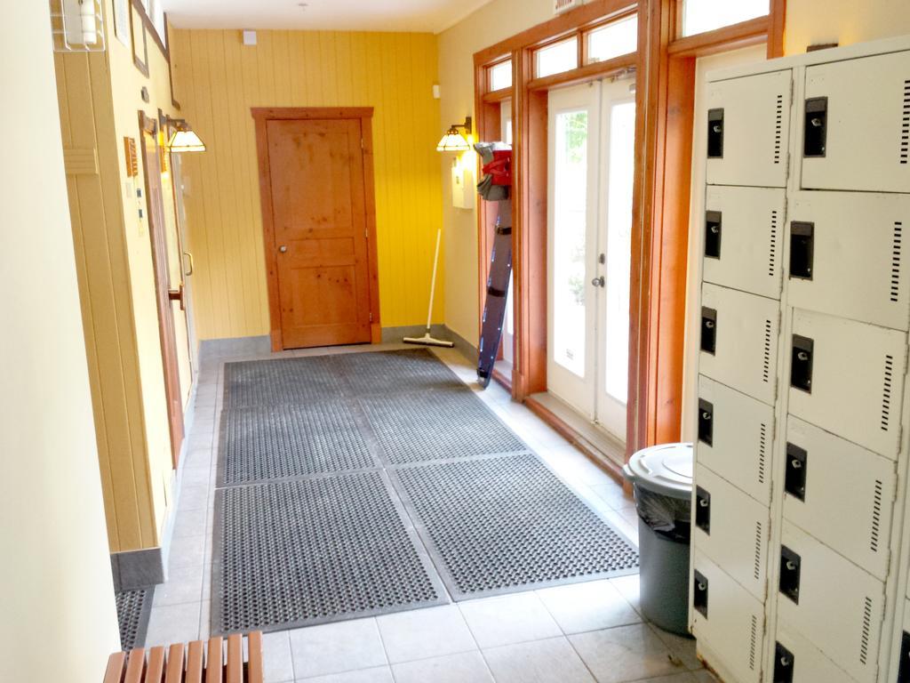 Appartement Tremblant Les Eaux - Location Adp à Mont-Tremblant Extérieur photo