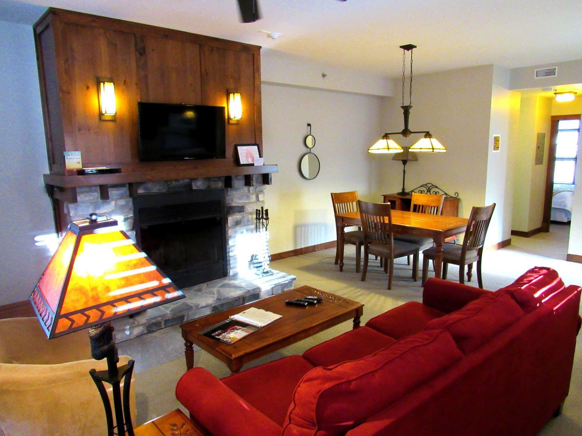 Appartement Tremblant Les Eaux - Location Adp à Mont-Tremblant Extérieur photo